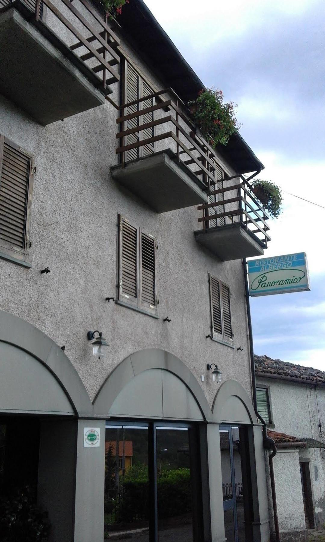 Hotel Panoramico Corfino Exterior photo